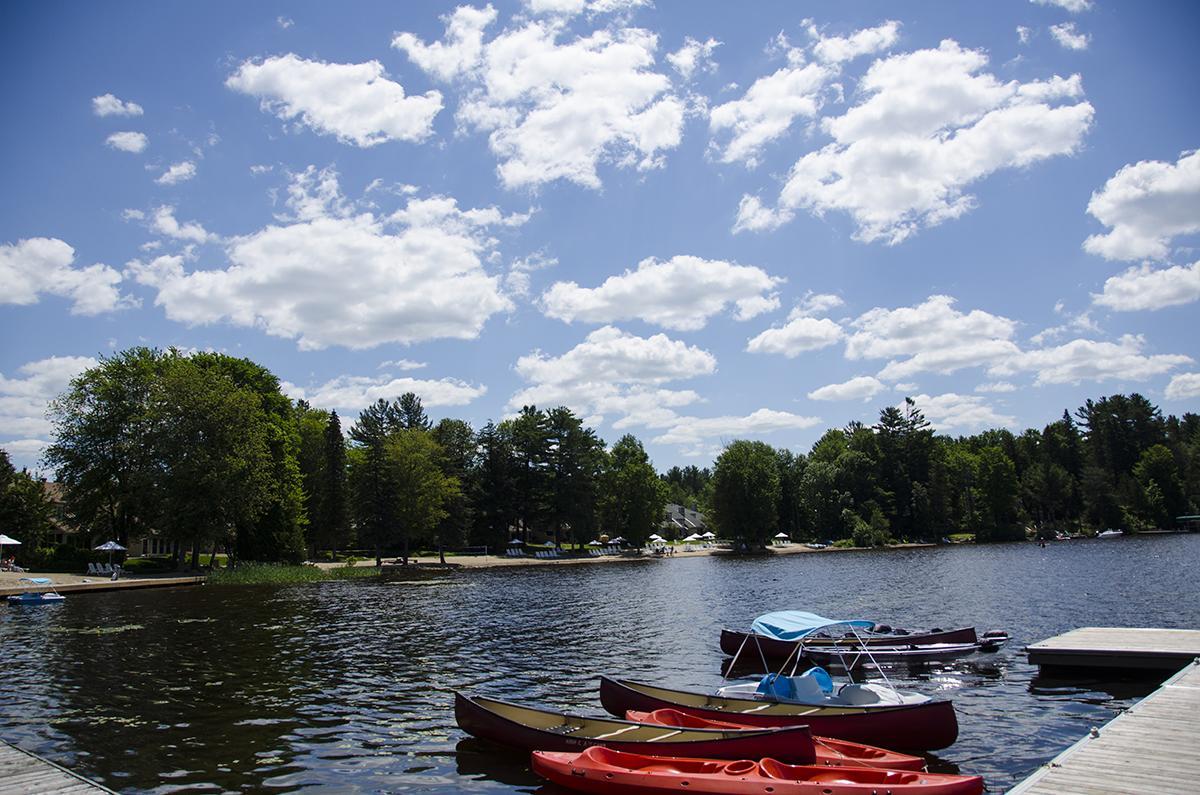 Taboo Muskoka Hotel Gravenhurst Buitenkant foto