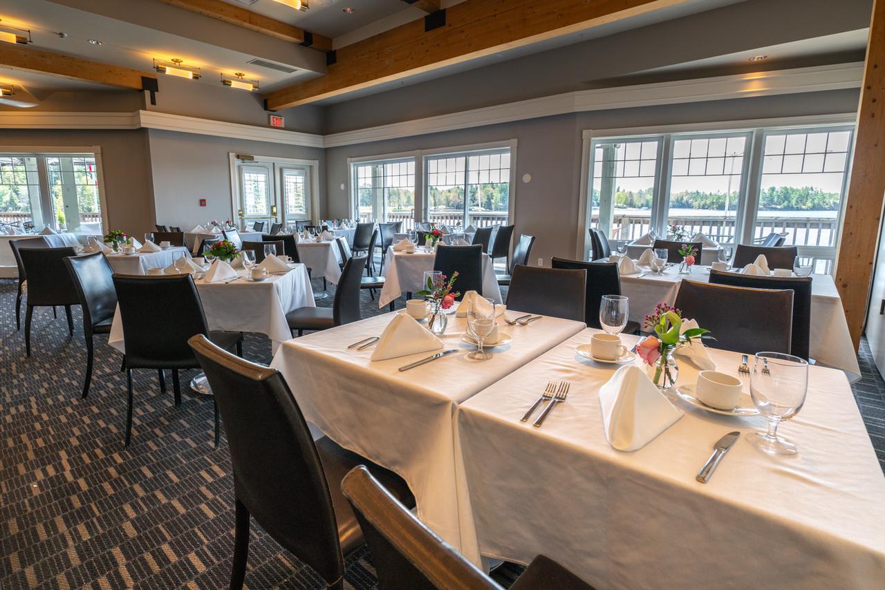 Taboo Muskoka Hotel Gravenhurst Buitenkant foto