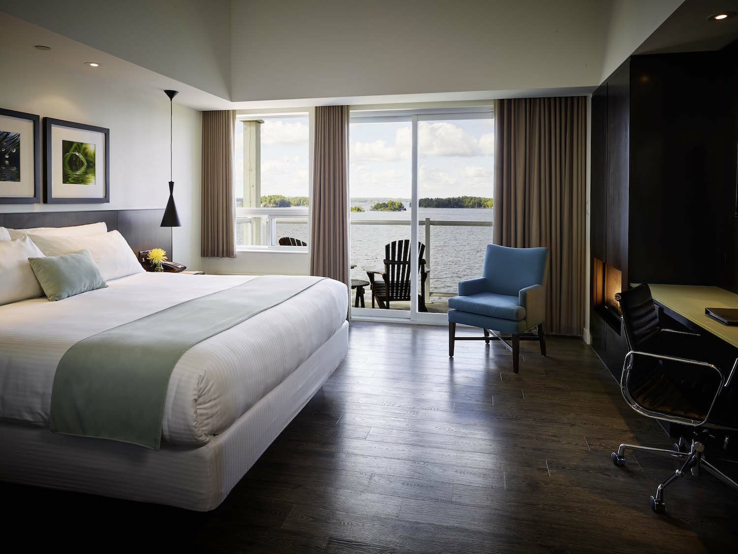 Taboo Muskoka Hotel Gravenhurst Buitenkant foto